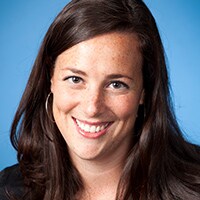 Moira Lewis headshot