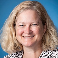 Bonnie Minter headshot