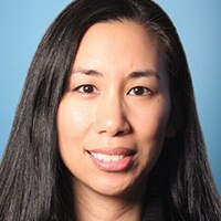 Roberta Leu headshot