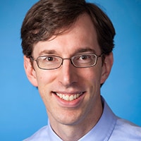 Warren Jones headshot